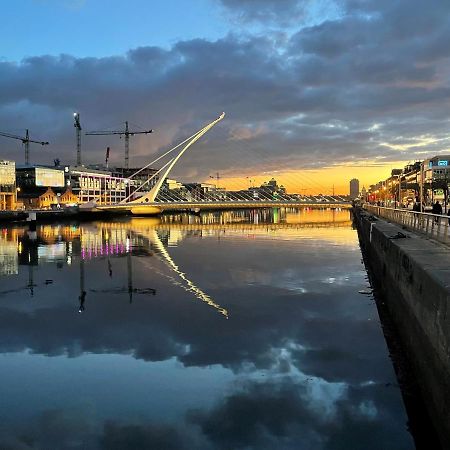 Luxury Apartment Close To Convention Centre Dublin Exterior photo